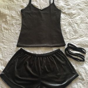 🌿velvet two piece